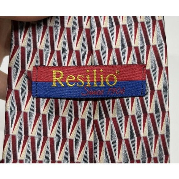 Resilio Tie 100% Silk Necktie Geometric Print Treated W/ Stain Resistant Fabric - Picture 9 of 10